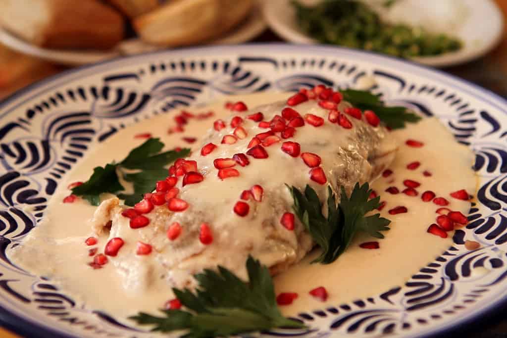 receta mexicana chiles y nogada